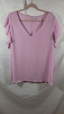 Cato Plus Size Lavender V-Neck Blouse with Pleated Flutter Sleeves, Size 26/28